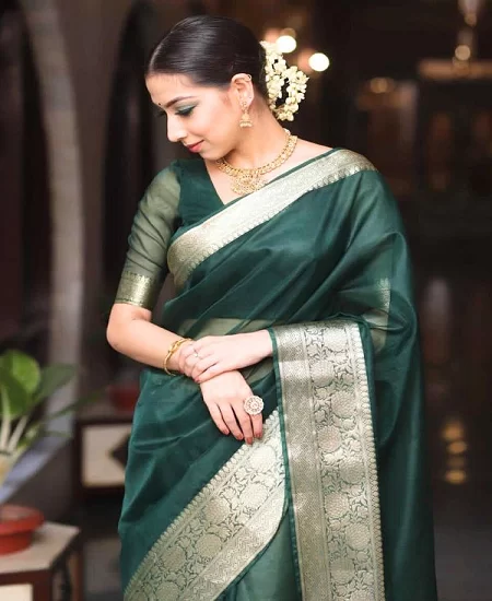 Pure Organza Banarasi Silk Saree with Classic Elegance Green