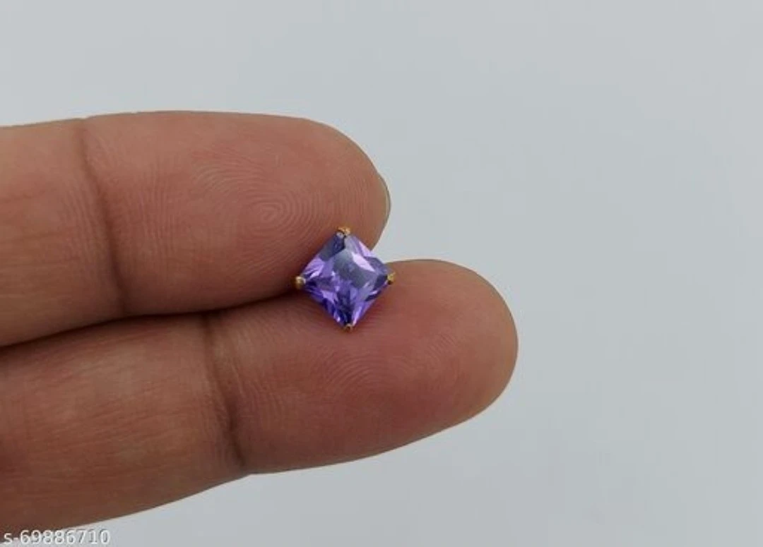 Beautiful Gold Plated Nose Pin CRYTAL ST...