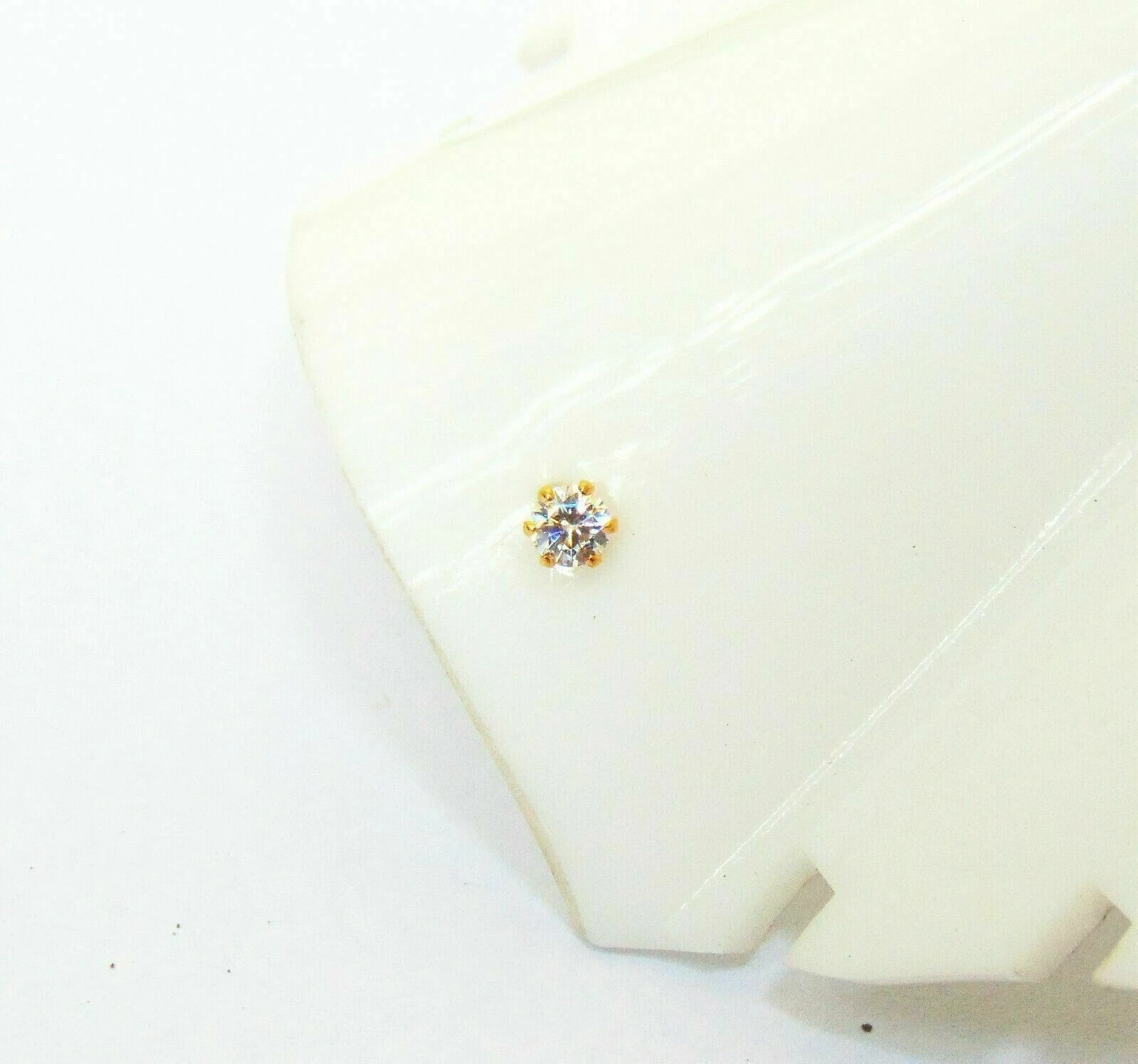 White Star Nose Pin – Glossy Finish