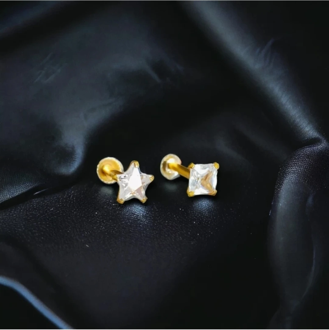 GIRLS Nose Pin Diamond Nose pin Star/cha...