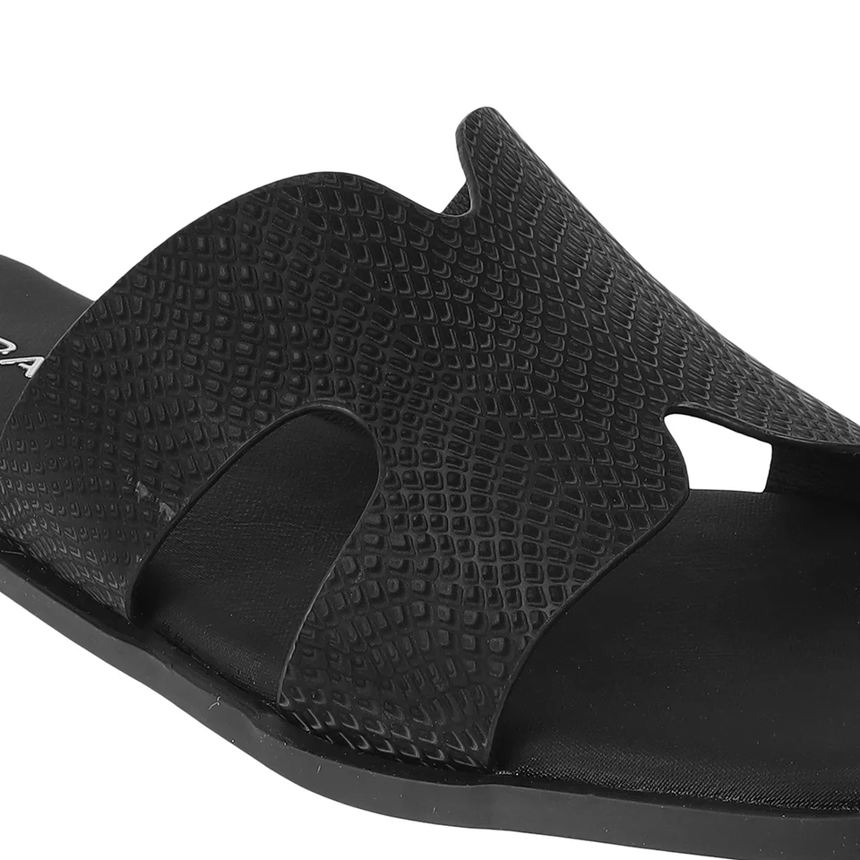 Women’s Textured Slip-On Flats