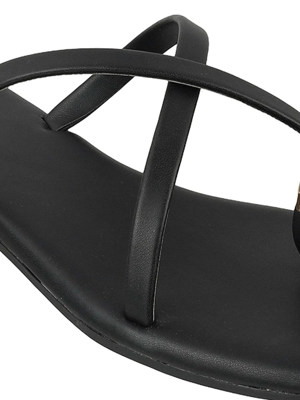 Minimal Toe-Loop Flats