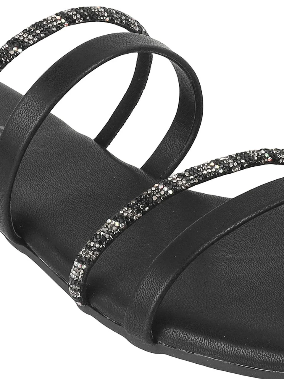 Elegant Multi-Strap Flat Sandals