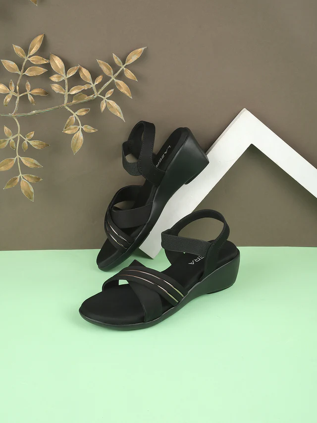 Refined Medium Heel Casual Sandal