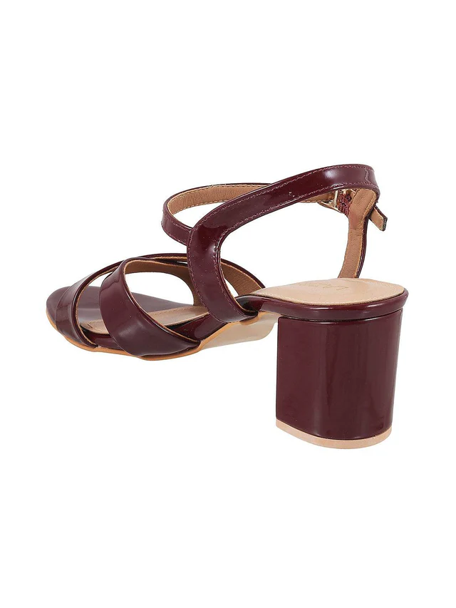 Refined Medium Heel Casual Sandal