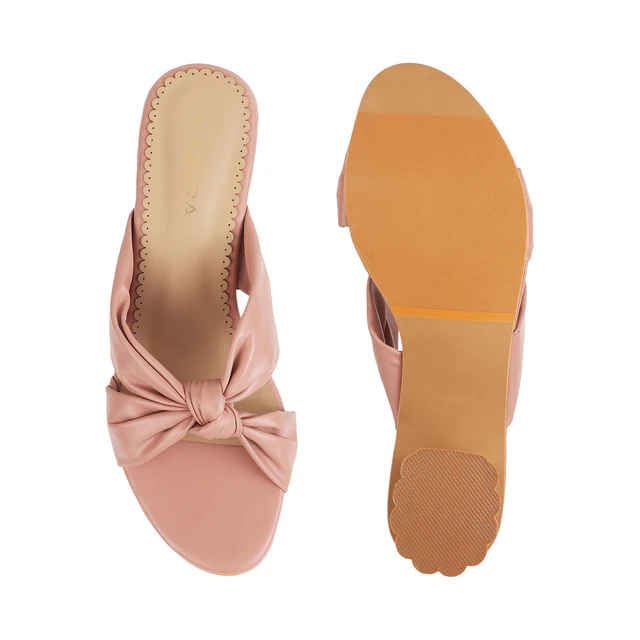 Casual Chic Medium Heel Chappal