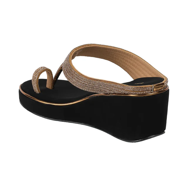 Antique Gold Embellished Wedge Sandals with Toe Ring Design