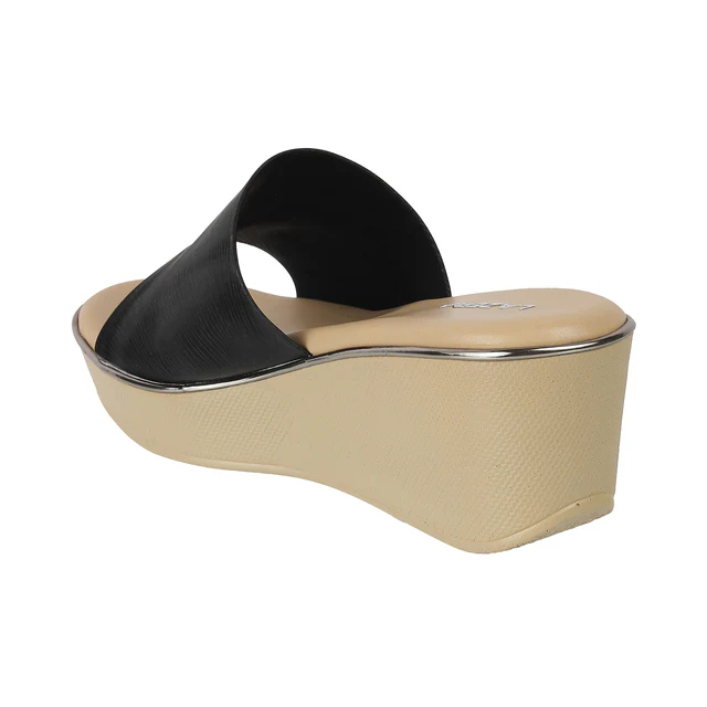 Women’s Criss-Cross Wedge Slide Sandals