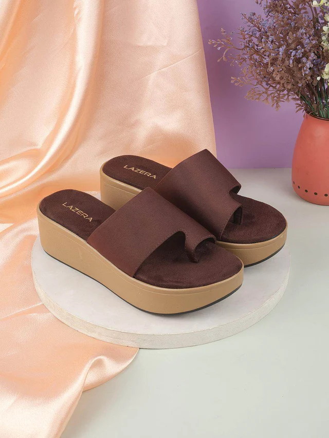 Womens Mid-Heel Platform Slip-on Chappal