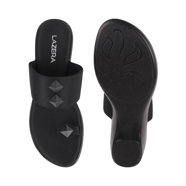 Women's Studded Wedge Toe-Ring Sandals