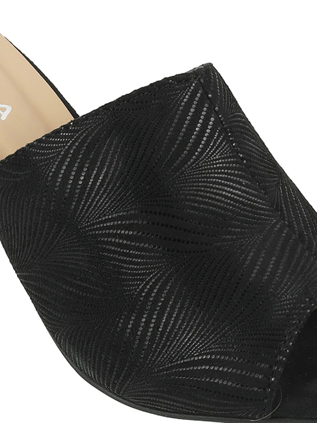 Womens Casual Chic Medium Heel Chappal