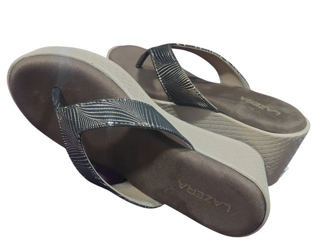 Women’s Metallic Comfort Thong Sandals
