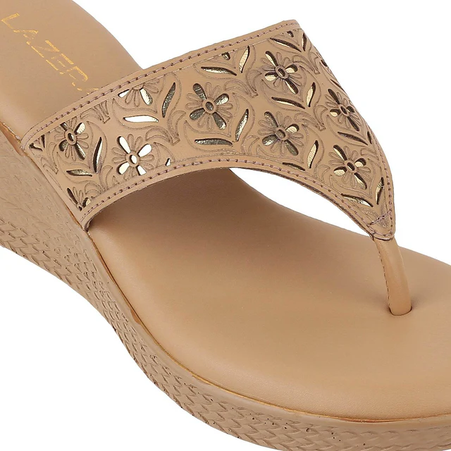 Womens Mid-Heel Platform Slip-on Chappal