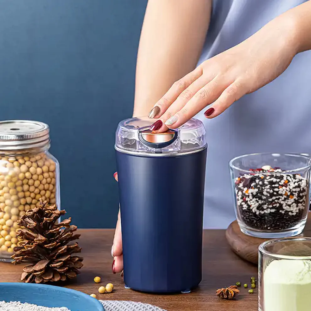 Portable 4 Blade Mini Grinder Blender for Home