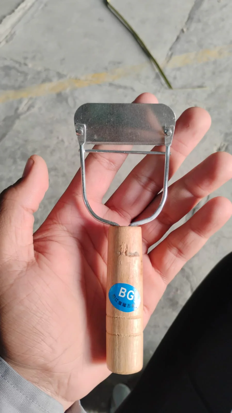 Wooden Handle Metal Vegetable Cutter Peeler Slicer