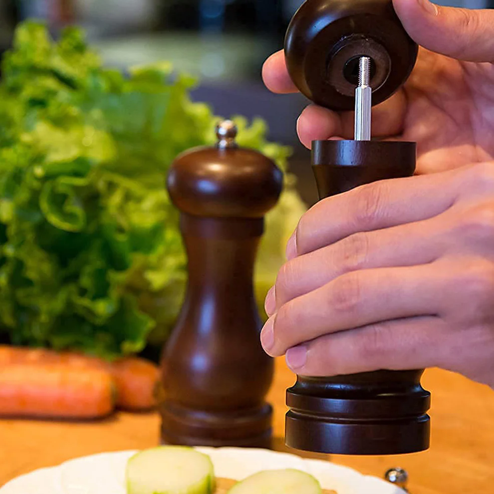 Wooden Pepper Mill Grinder 6 Inch Tall
