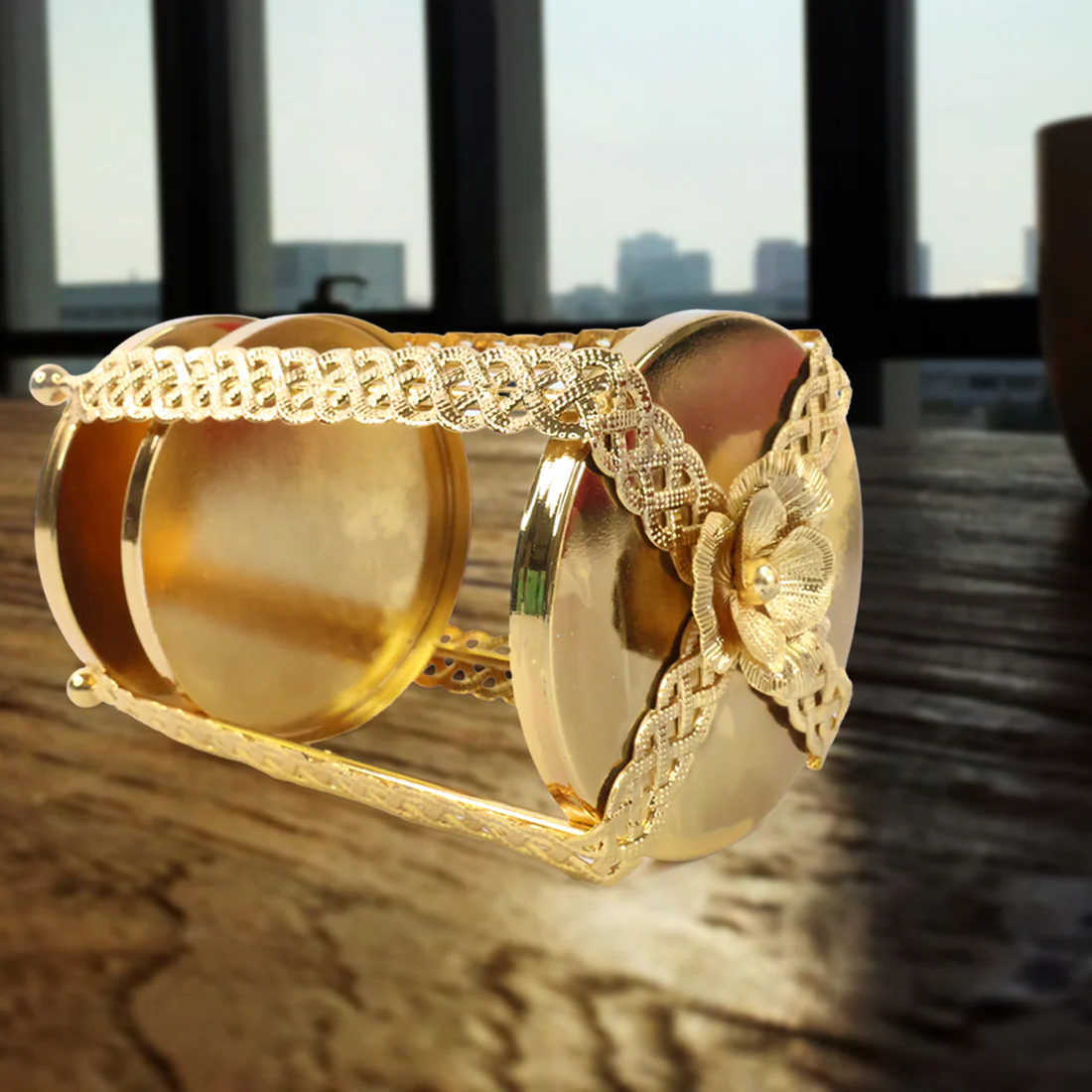 Multipurpose Golden Metal Candle Stand Decorative Showpiece