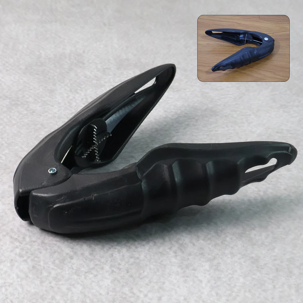 Multipurpose Walnut Seafood Cracker Kitc...