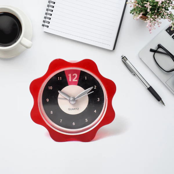 Small Wall and Table Clock Mix Design