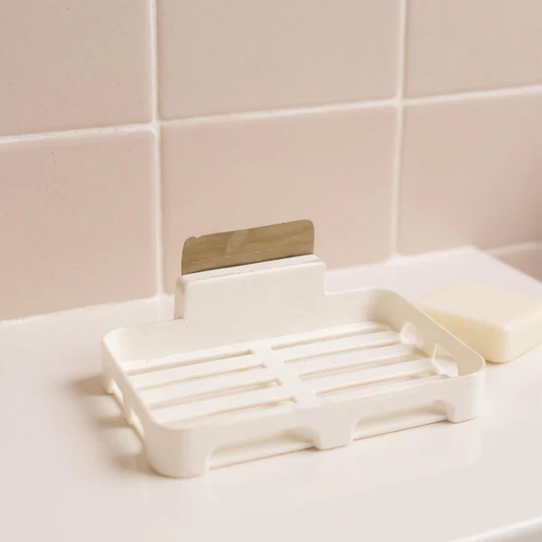 Self Adhesive Plastic Soap Dish with Drain Slots