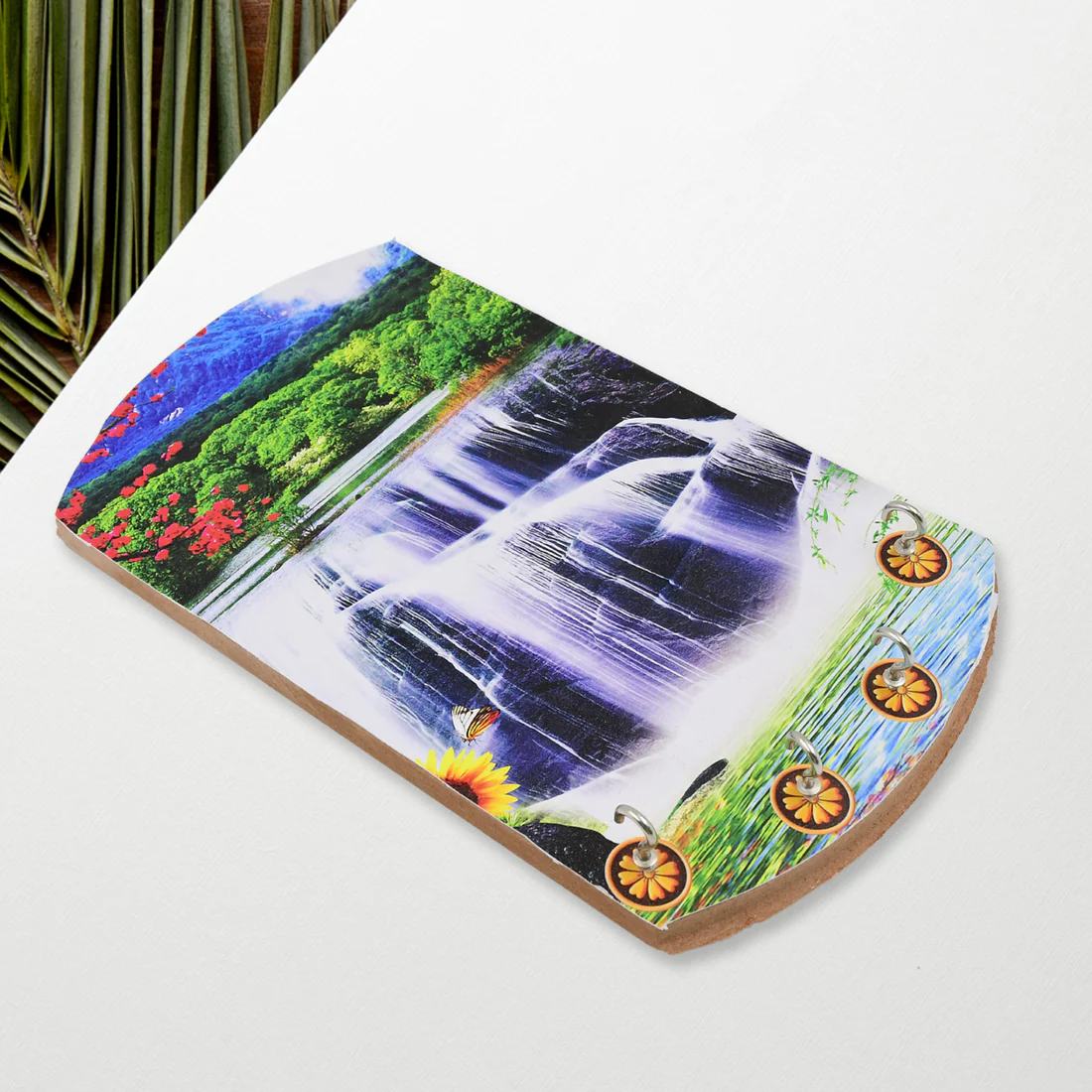 Decorative Wooden Vertical Wall Scenery with Hanging Hooks