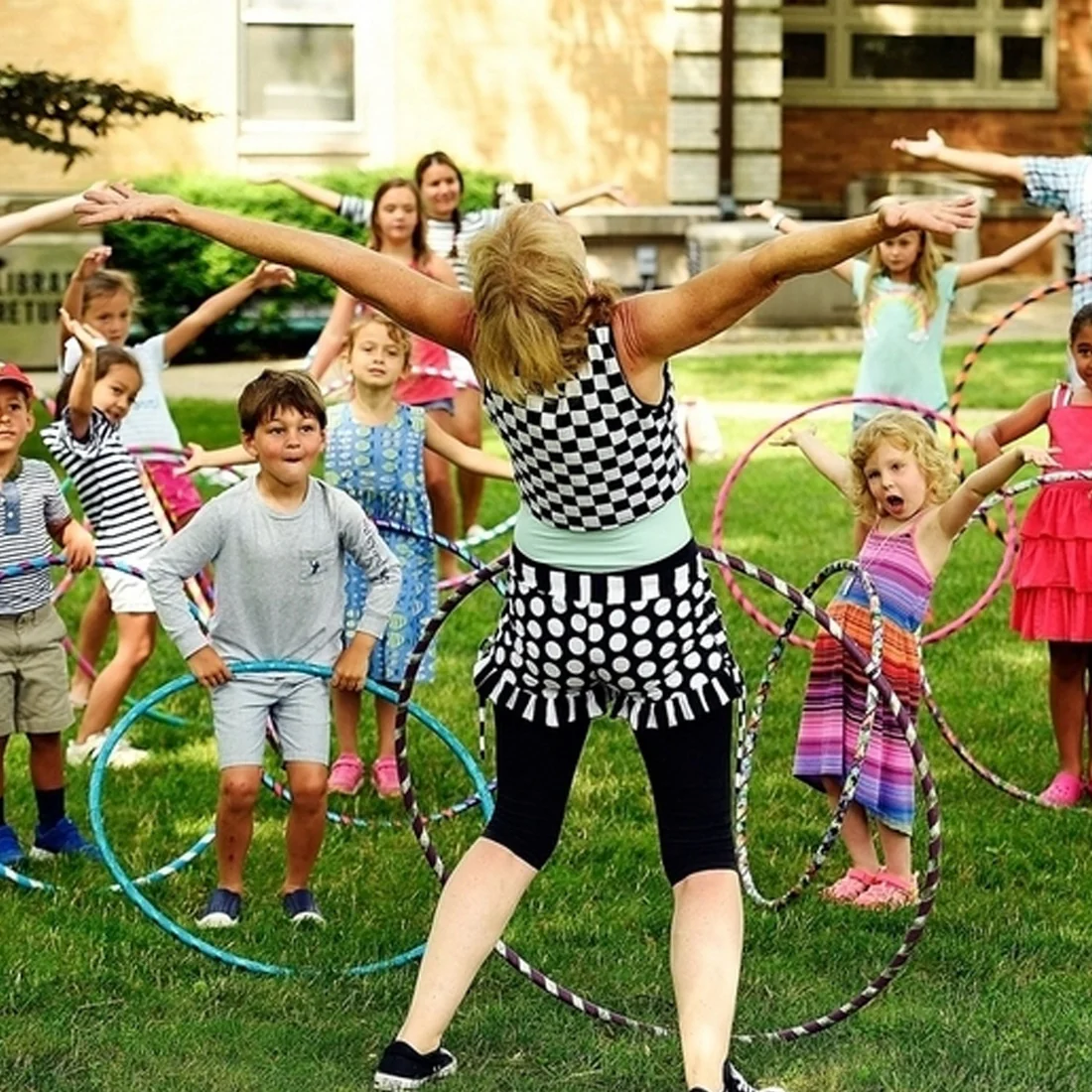 Interlocking Hula Hoop Fitness Ring Set for Kids and Adults