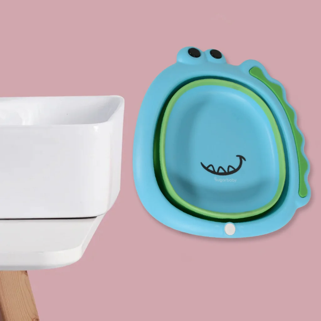 Foldable Frog Shape Baby Wash Basin Lightweight Tub