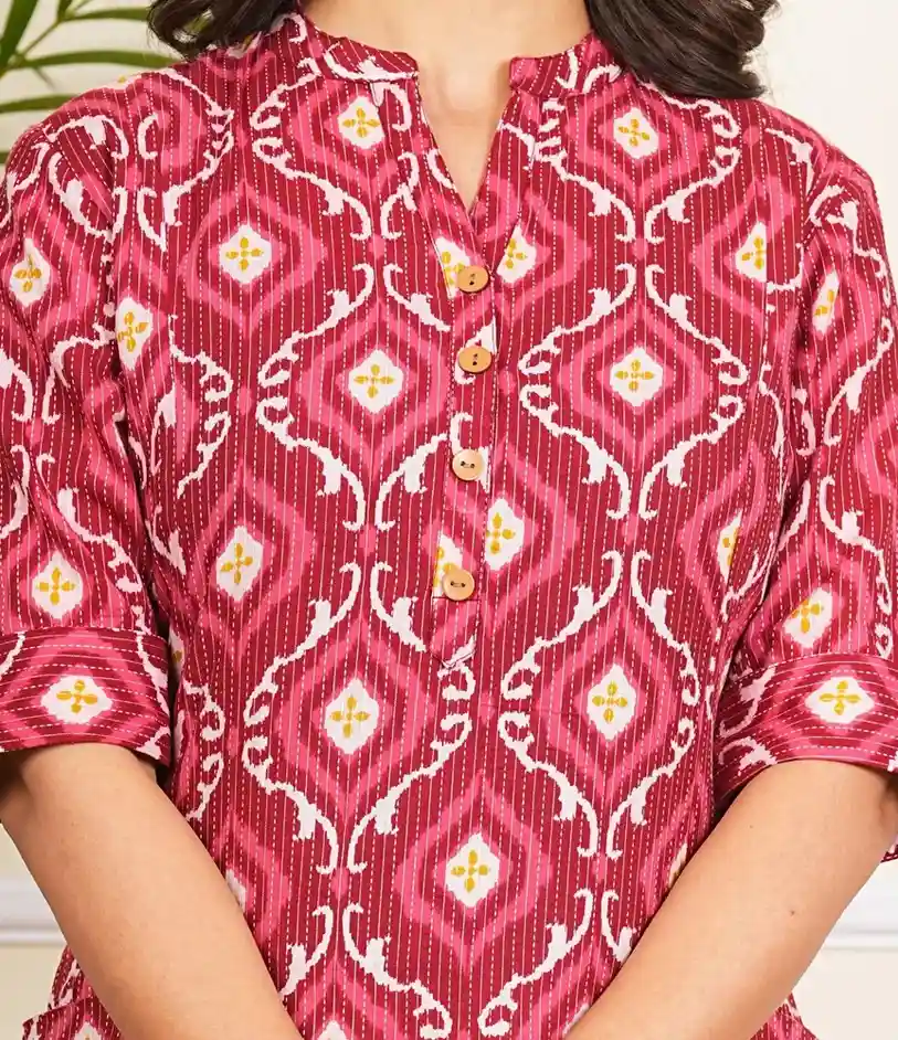 Red Ogee Printed Katha Cotton Kurti Trendy Women Outfit