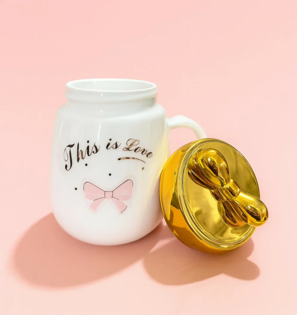 Ceramic Mug with Golden Heart Lid & Pink Bow Print