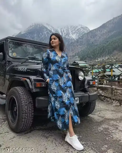 Women Blue Leaf Print Midi Kurti Dress with Front Button Placket, V-Neck Long Sleeve Cotton Blend Kurta, Travel Wear Outfit with Side Slit, Resort Style Midi Dress with Pockets, Street Style Kurti Dress for Women