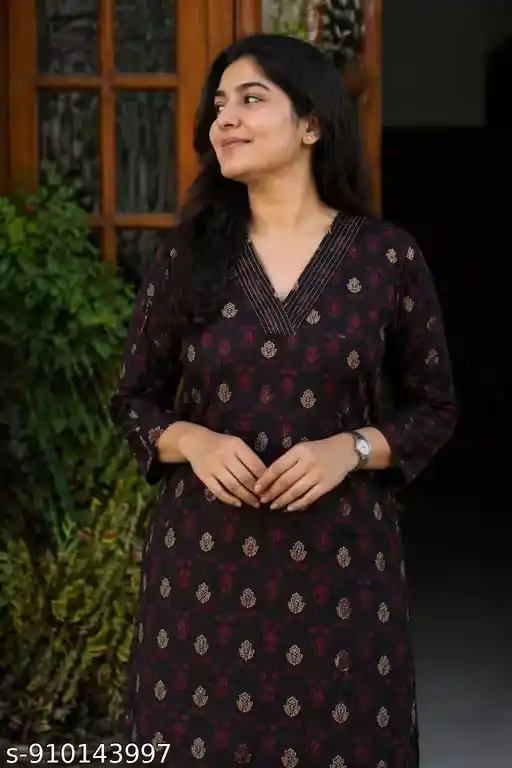 Women’s Black Printed Cotton Kurti with V-Neckline and 3/4 Sleeves | Straight Fit Ethnic Kurta | Jaipuri Floral Buta Print | Knee Length Daily Wear Office Kurti with Side Slits | Traditional Indian Kurti for Women