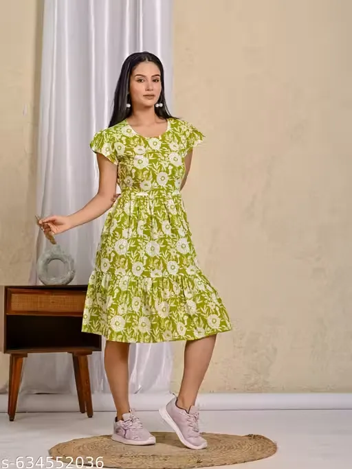 Stylish Trendy Floral Print Cotton Maxi Dress for Summers | Women’s Casual Summer Maxi Dress | Lightweight Breathable Long Dress for Beach & Daily Wear