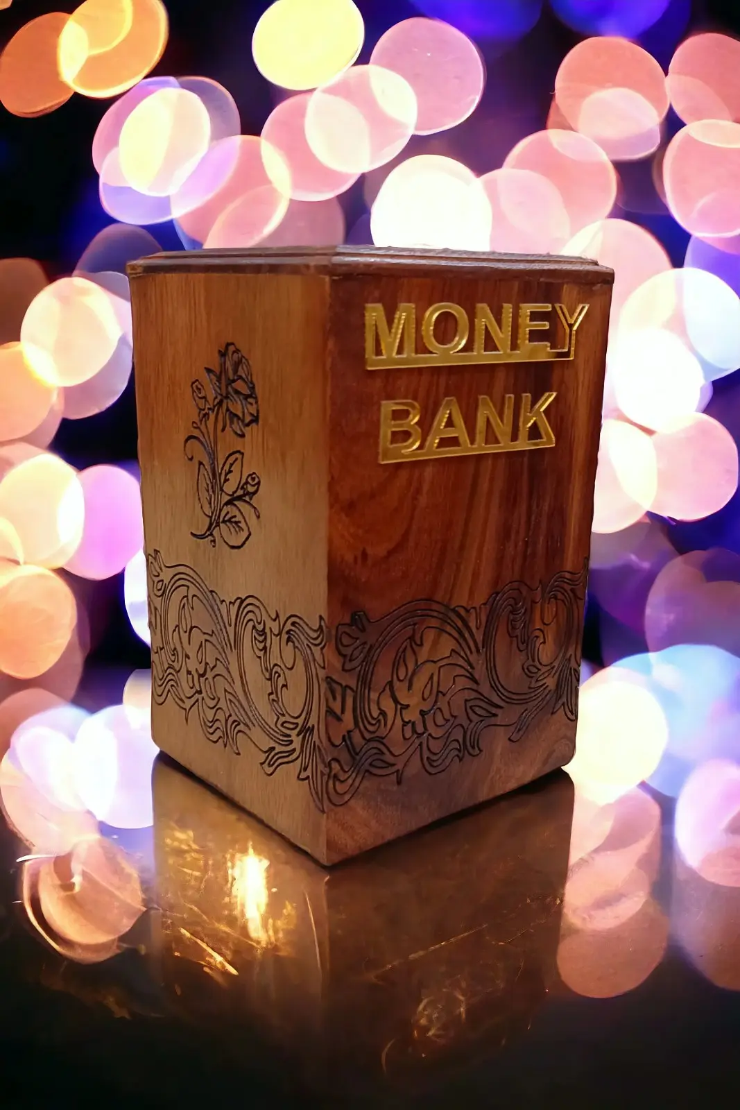 Vintage Style Wooden Key Holder Cabinet for Home Décor