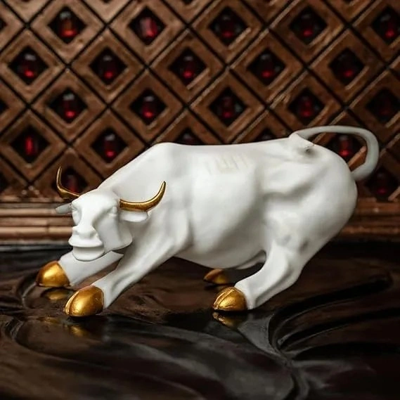 White Bull Marble Showpiece for Home & Office Decor