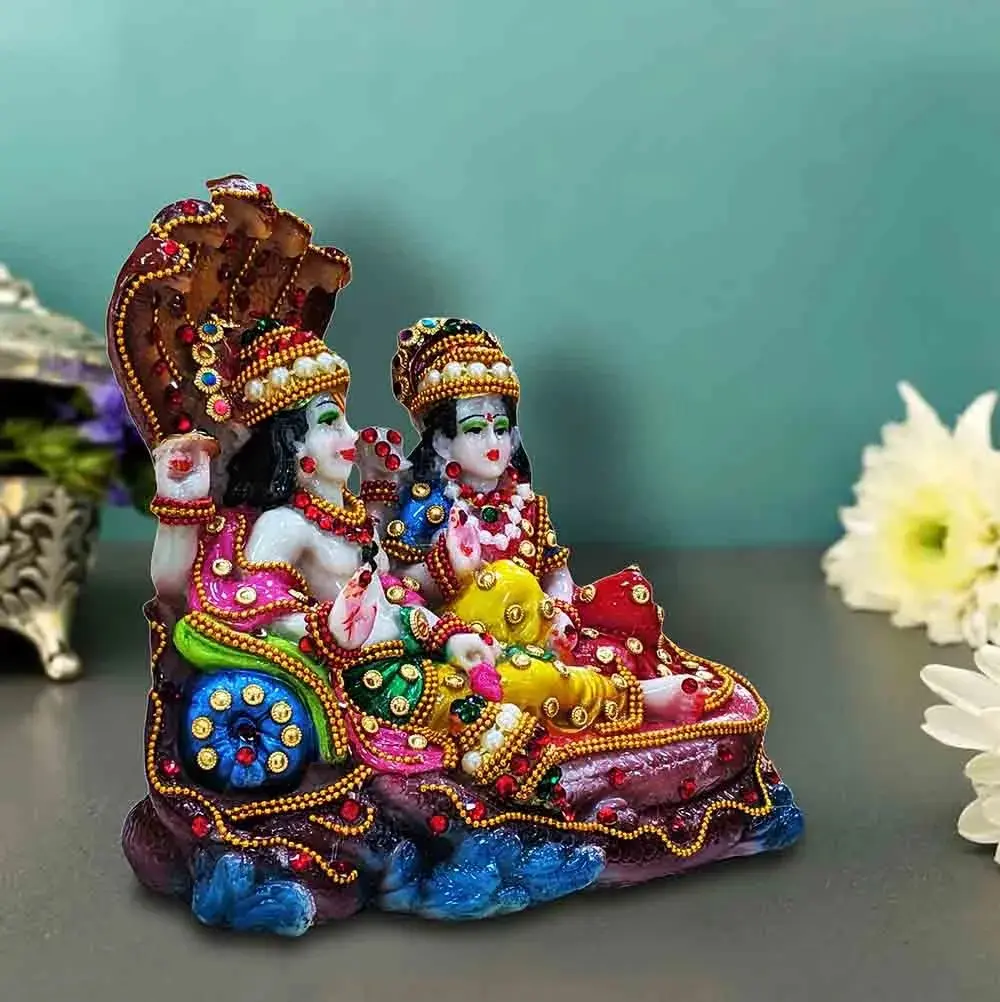 Lord Vishnu and Goddess Lakshmi Idol on Sheshnag Decorative Murti