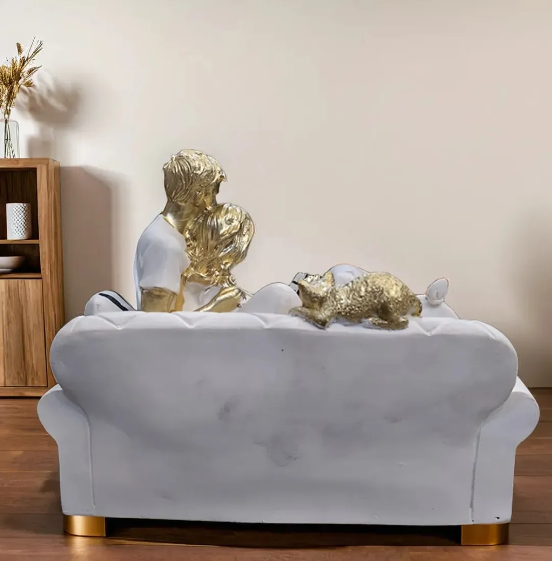 Romantic Couple Reading Book Resin Showpiece for Home Décor