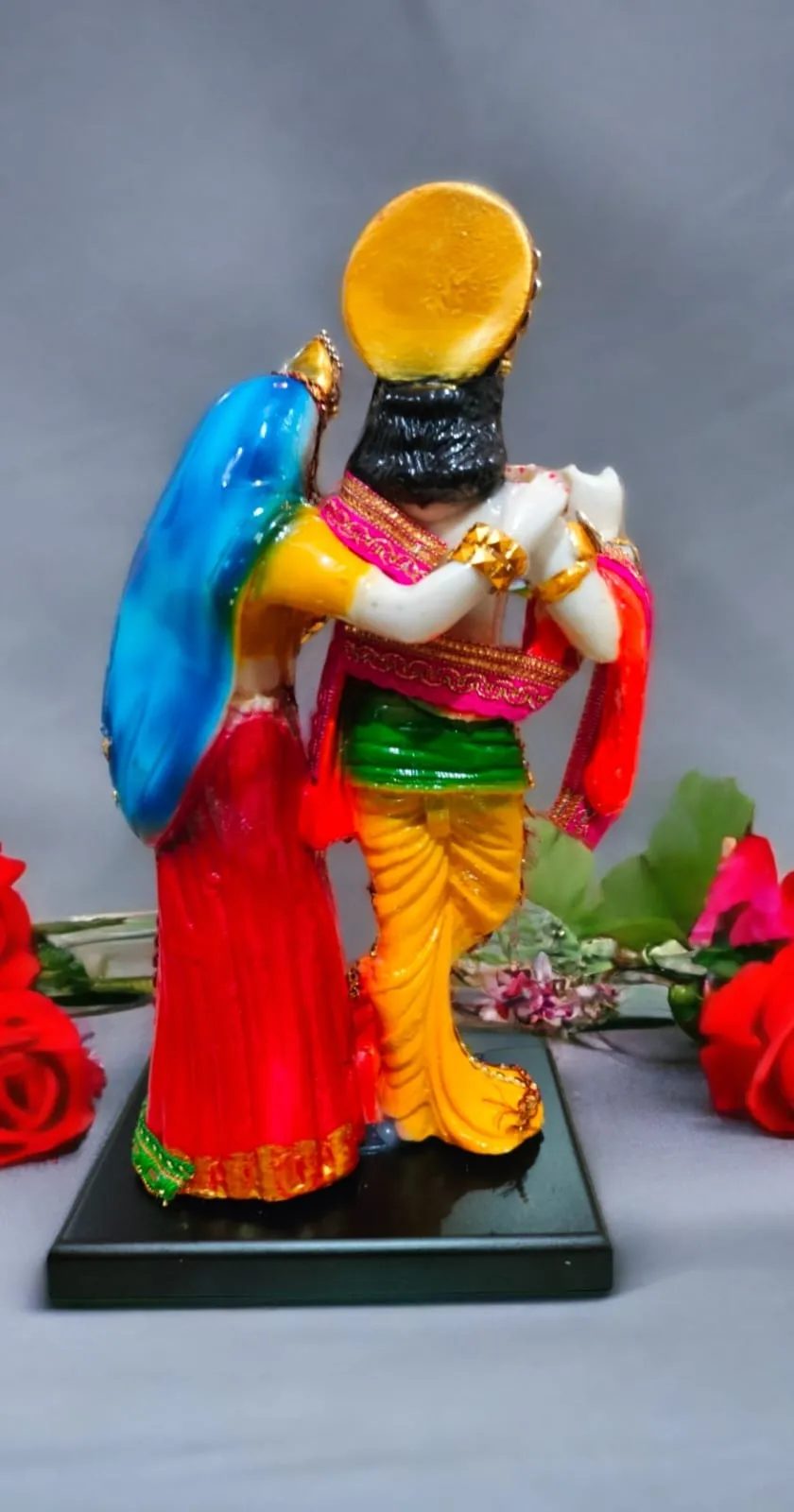 Shri Radha Krishna Murti – Hand-Painted Decorative Showpiece