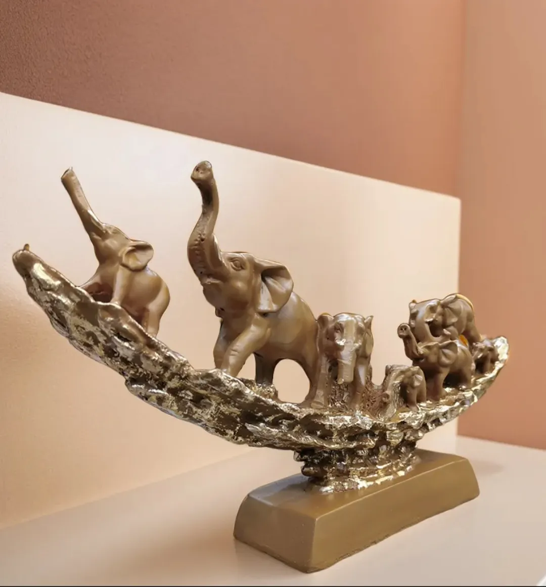 Elephant Family Showpiece | Luxury Resin Home Decor Statue