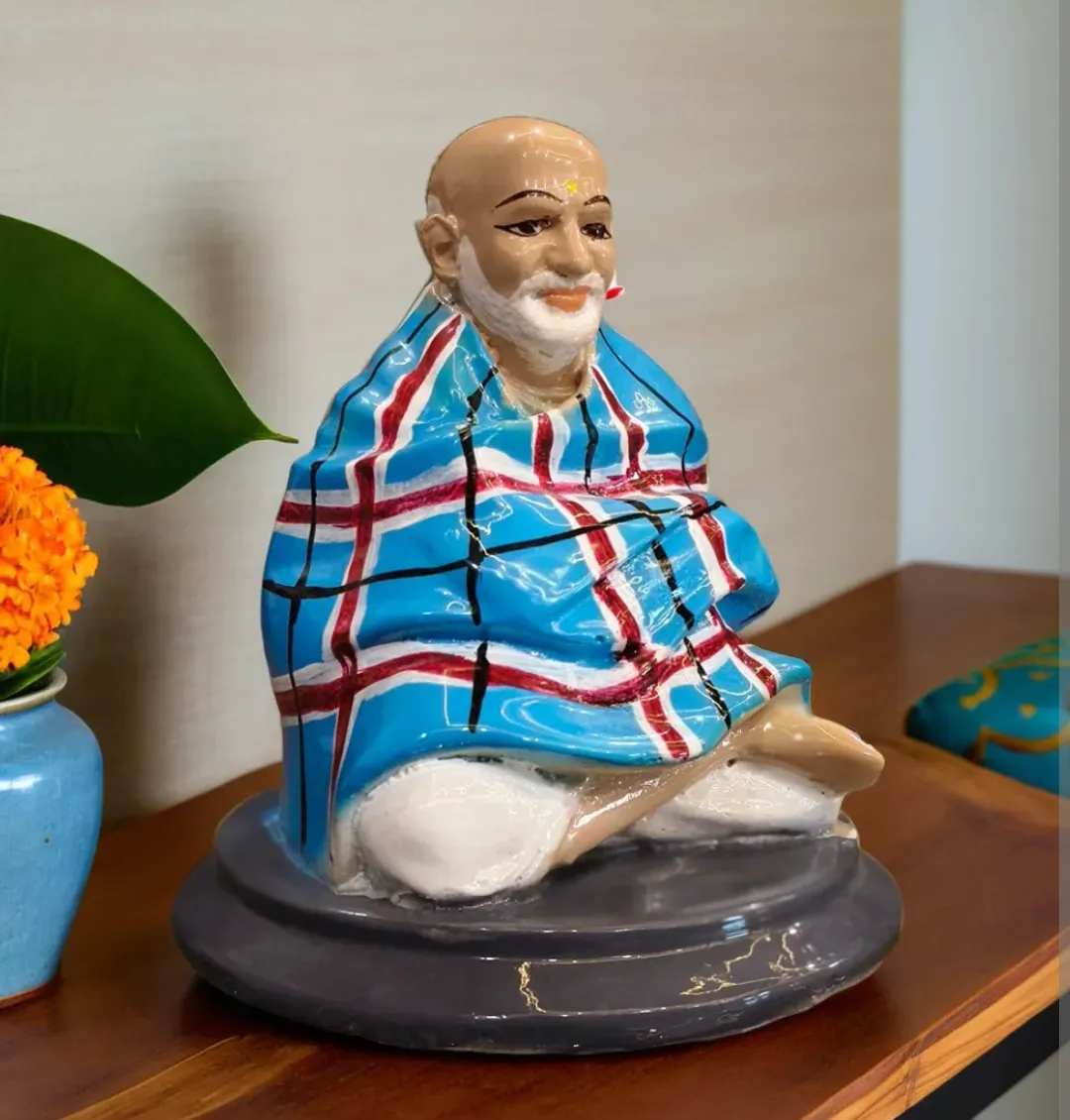 Neem Karoli Baba Resin Idol | Spiritual Showpiece for Home Temple & Meditation