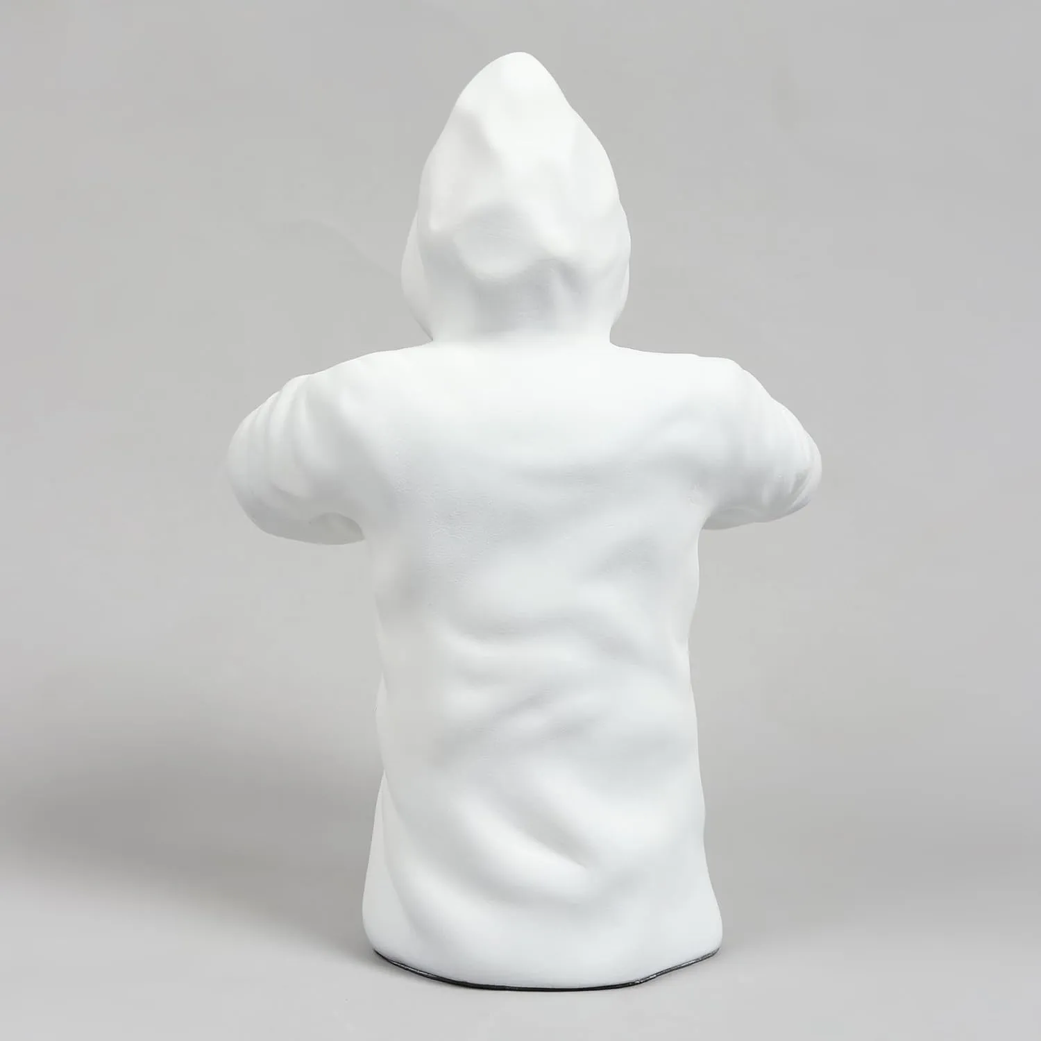 Modern Faceless Hoodie Resin Statue – Abstract Decor Showpiece