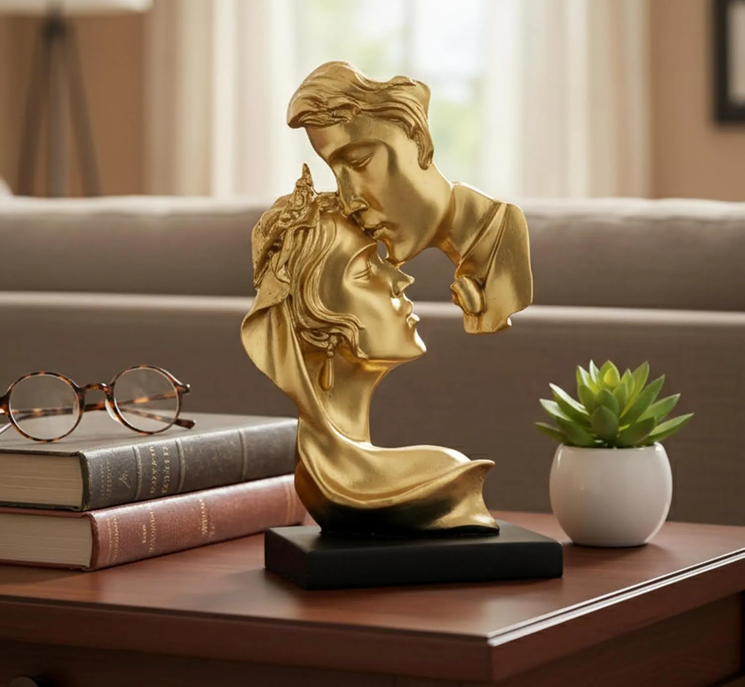 Romantic Moon Couple Showpiece – Elegant...