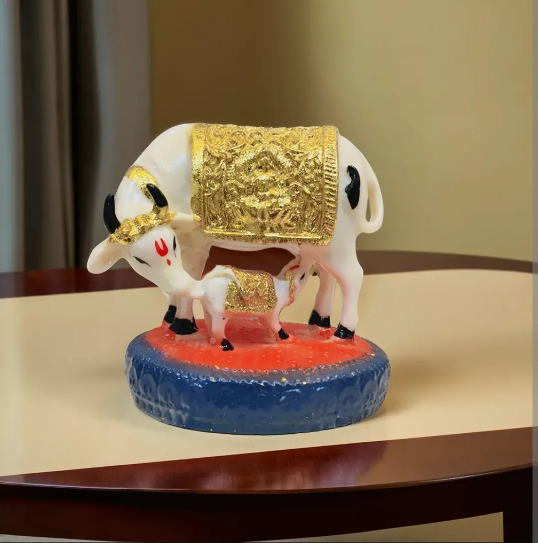 Small Marble Cow Showpiece – Elegant Decorative Cow Statue for Home Décor, Pooja Room & Gift