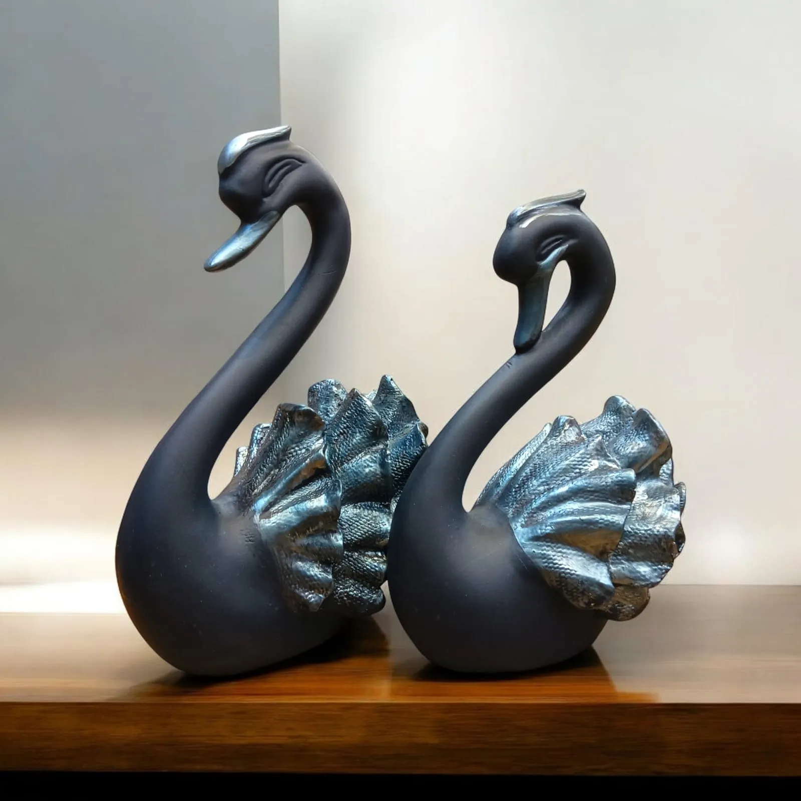 Duck Resin Showpiece | Elegant Decorativ...