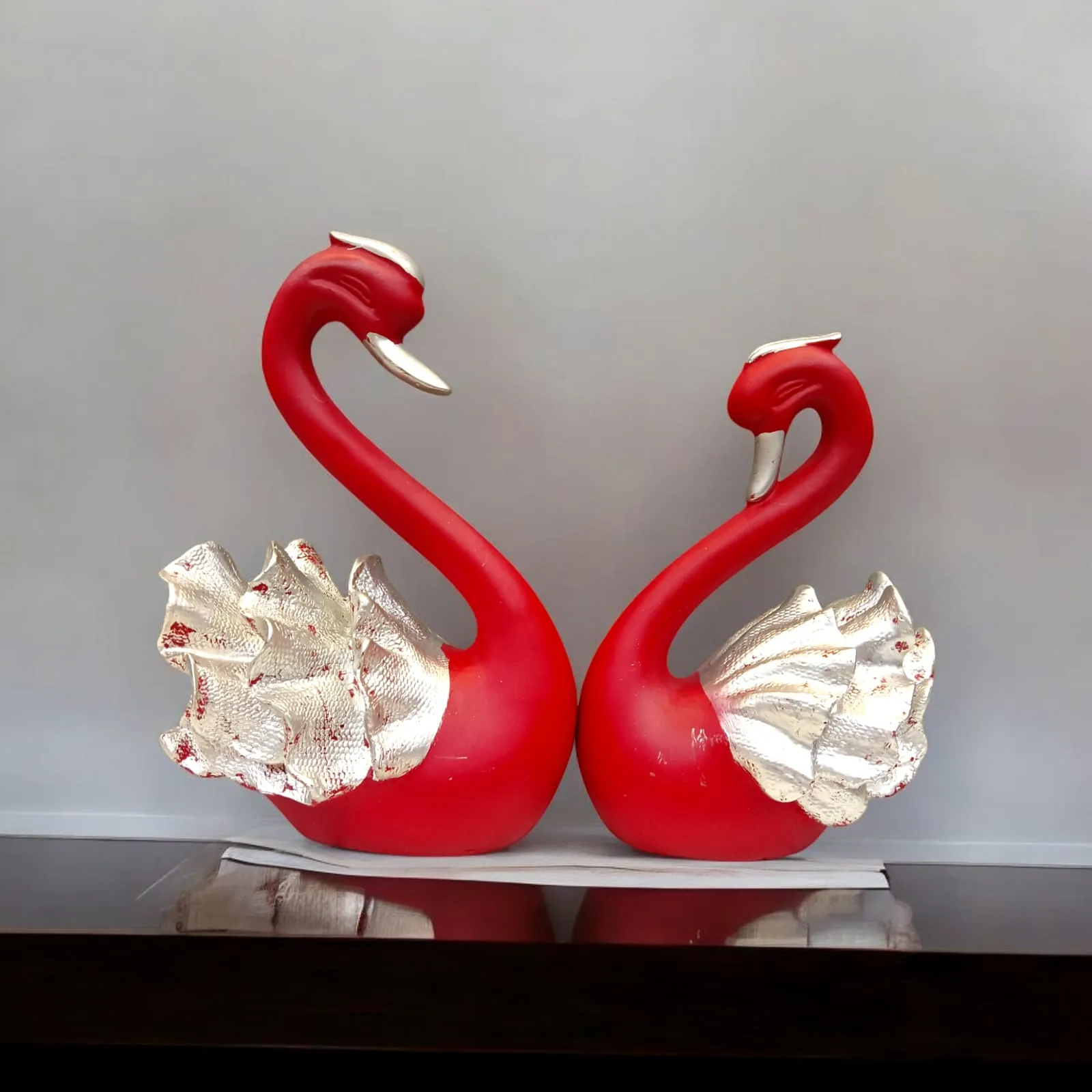 Duck Resin Showpiece | Elegant Decorative Duck Statue for Home & Office Décor