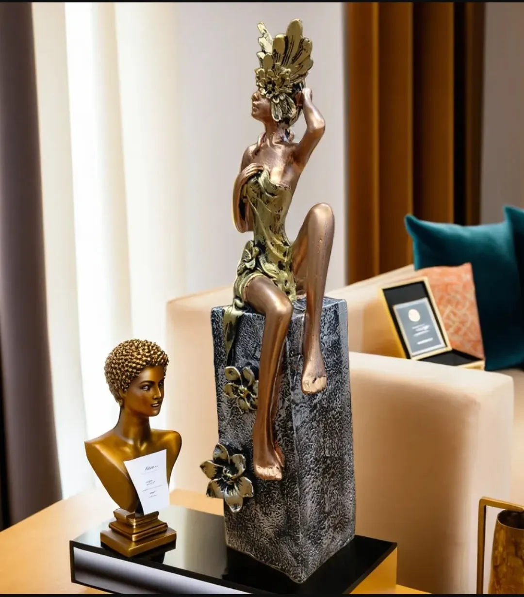 Small Leg Lady Copper Resin Showpiece | Modern Abstract Lady Decorative Statue for Home & Office Décor