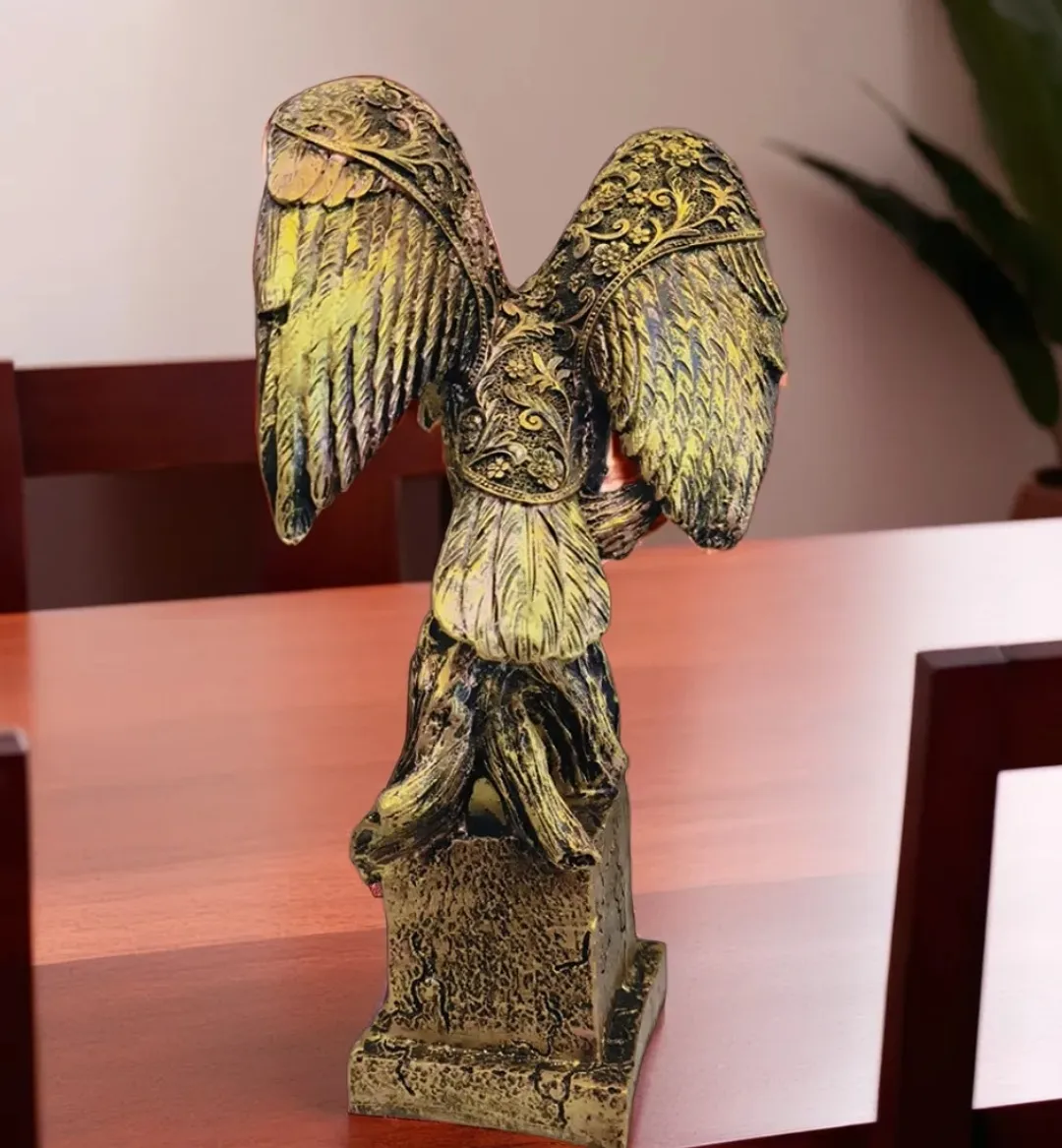 Eagle Resin Showpiece | Decorative Eagle Statue for Home & Office Décor