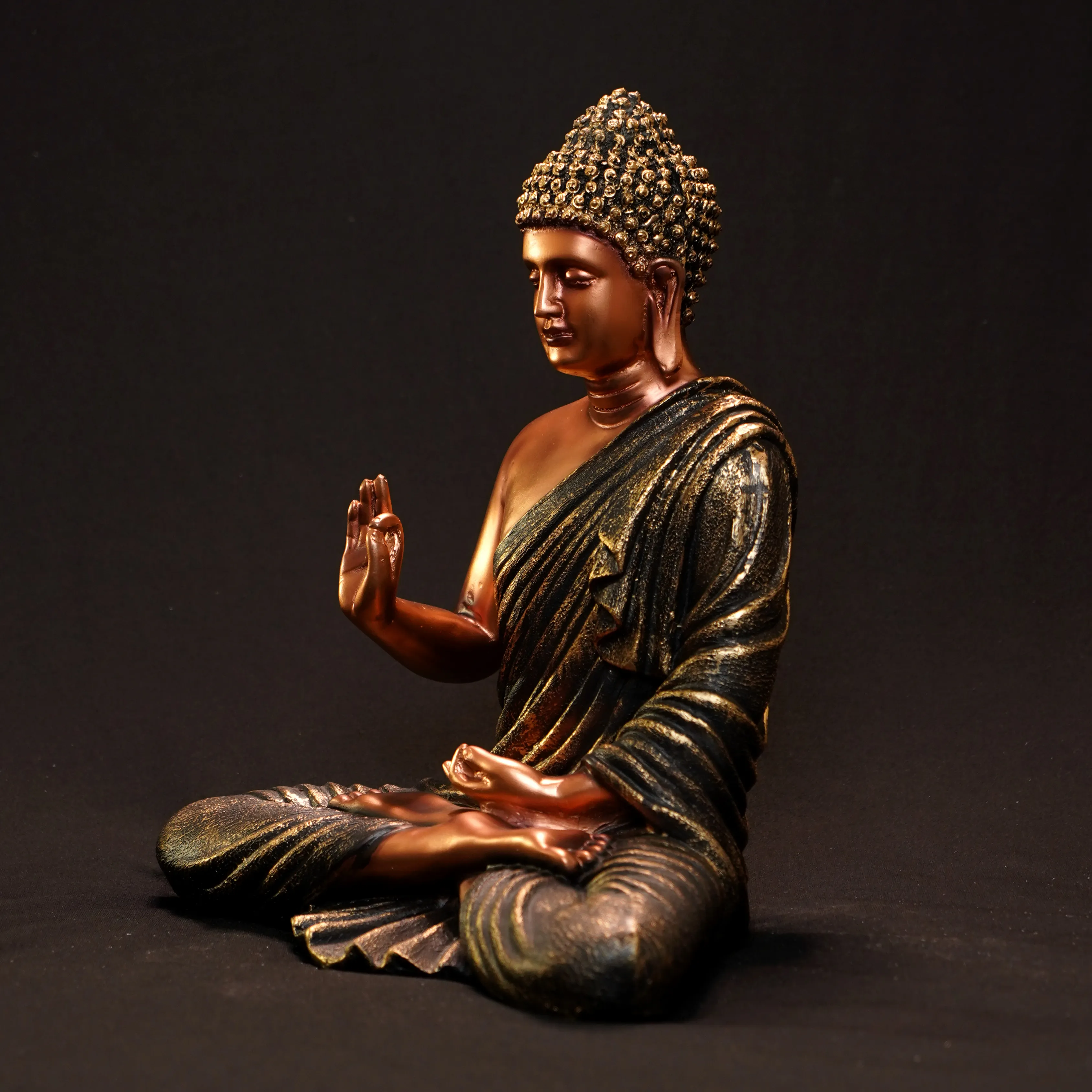 Premium Golden Resin Statue – Elegant Lord Buddha Showpiece for Home, Office & Meditation Décor