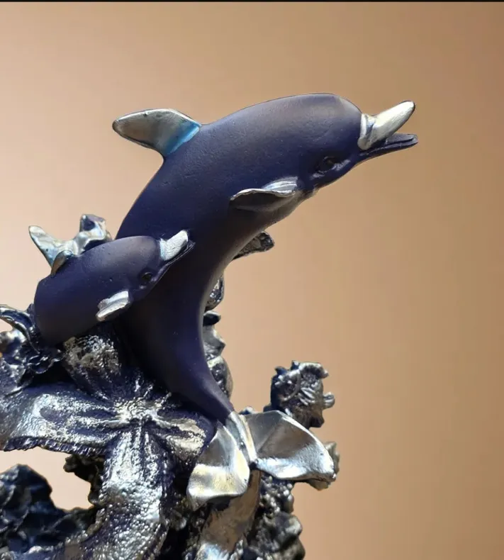 Blue Small Dolphin with Baby Resin Showpiece – Premium Dolphin Family Figurine for Home, Office & Table Décor