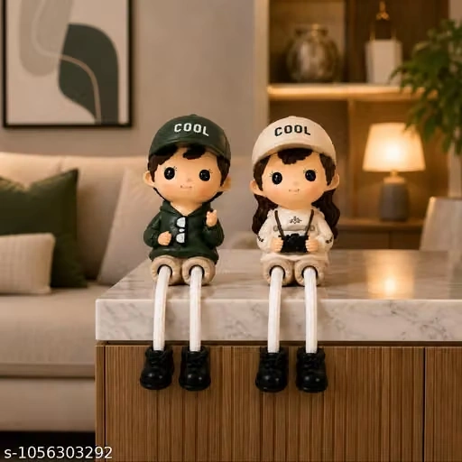 Classy Idols & Figurines