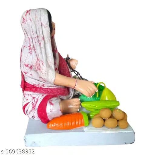 Krishnanagar Handmade Clay Figurine – Traditional Bengali Vegetable Seller Woman | Miniature Home Décor Showpiece | Indian Folk Art